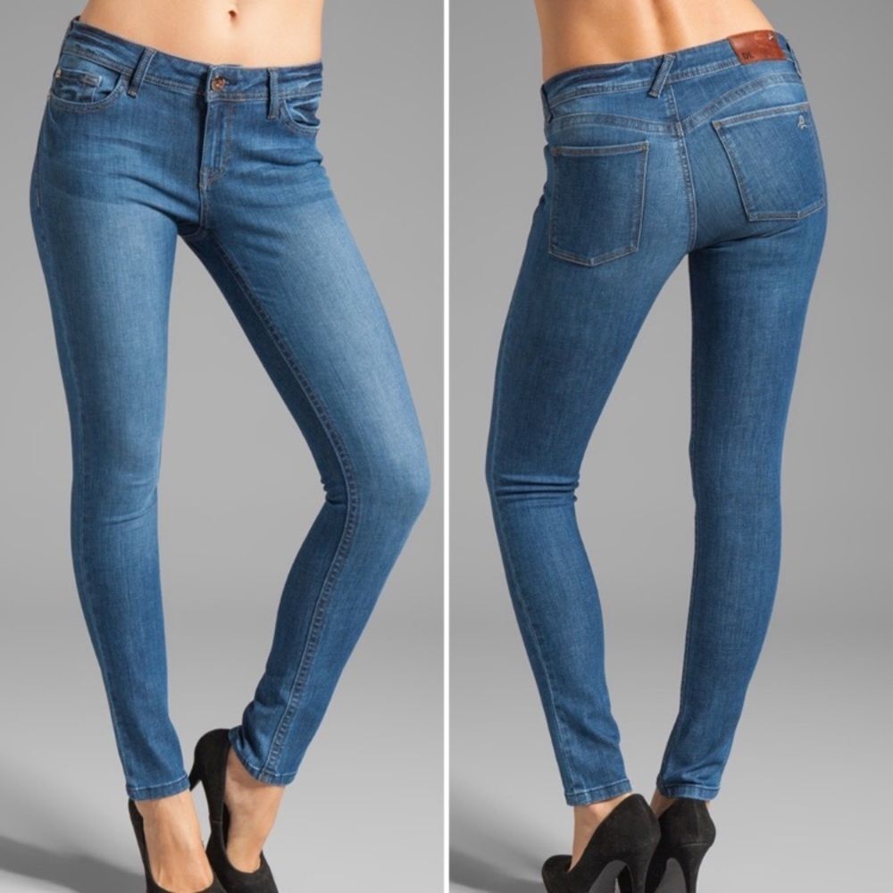 DL1961 Amanda Skinny Blue Jeans 28